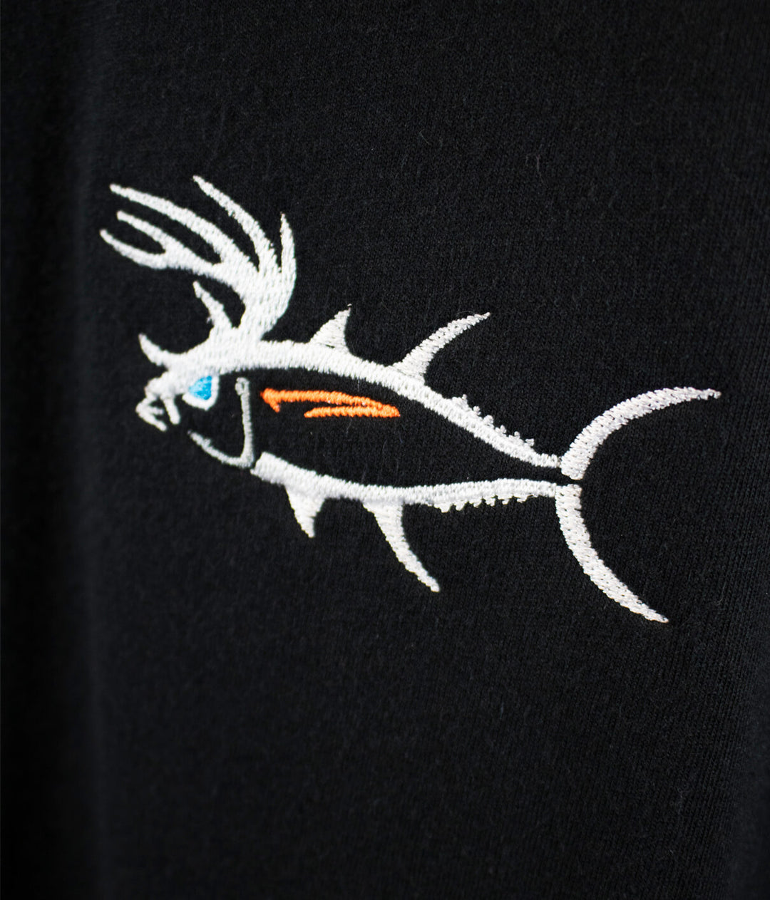 BUCK-EYE embroidered design on men&