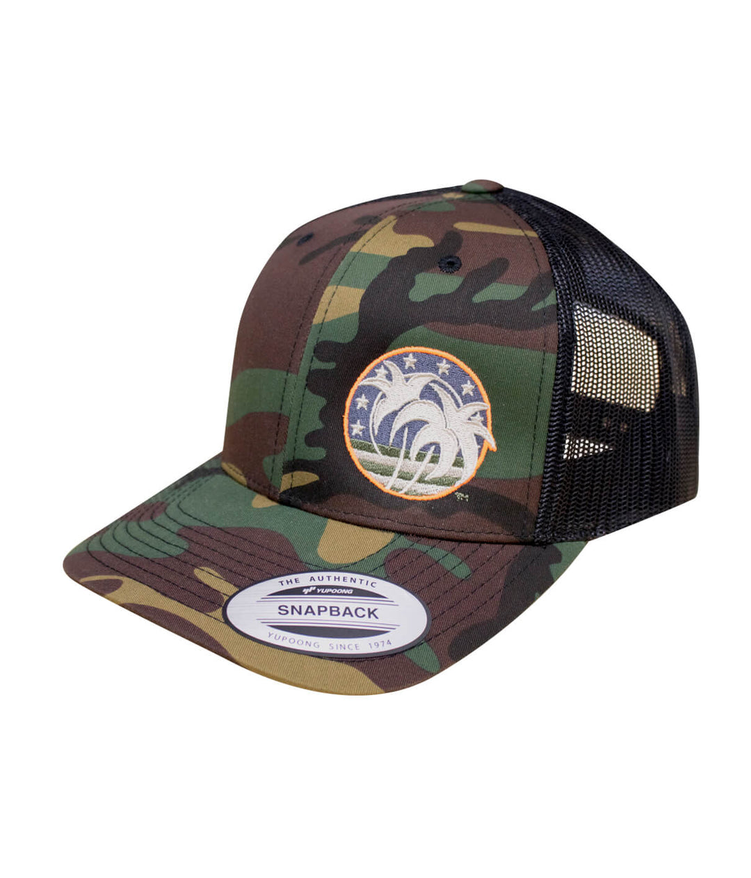 Spirit of 76 retro trucker hat with camouflage print and palm tree logo, designed for style and comfort.