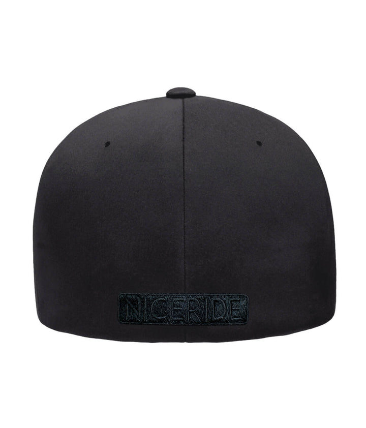 Back view of NICERIDE &
