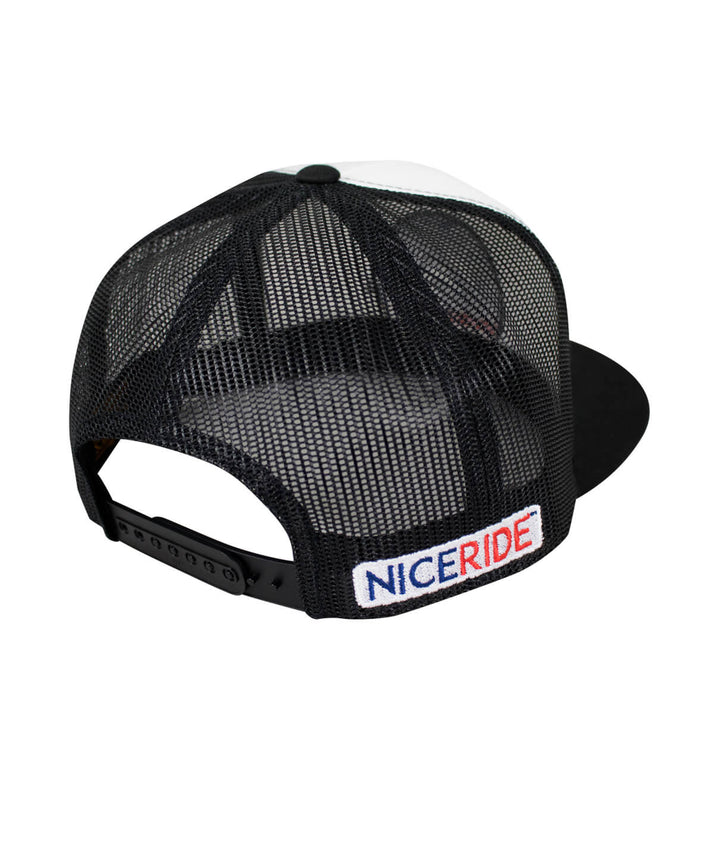 Back view of NICERIDE&