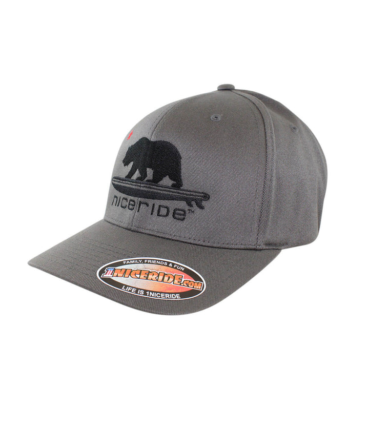 Hang 20 Classic Flexfit Hat featuring black bear design on a gray background with NICERIDE branding.